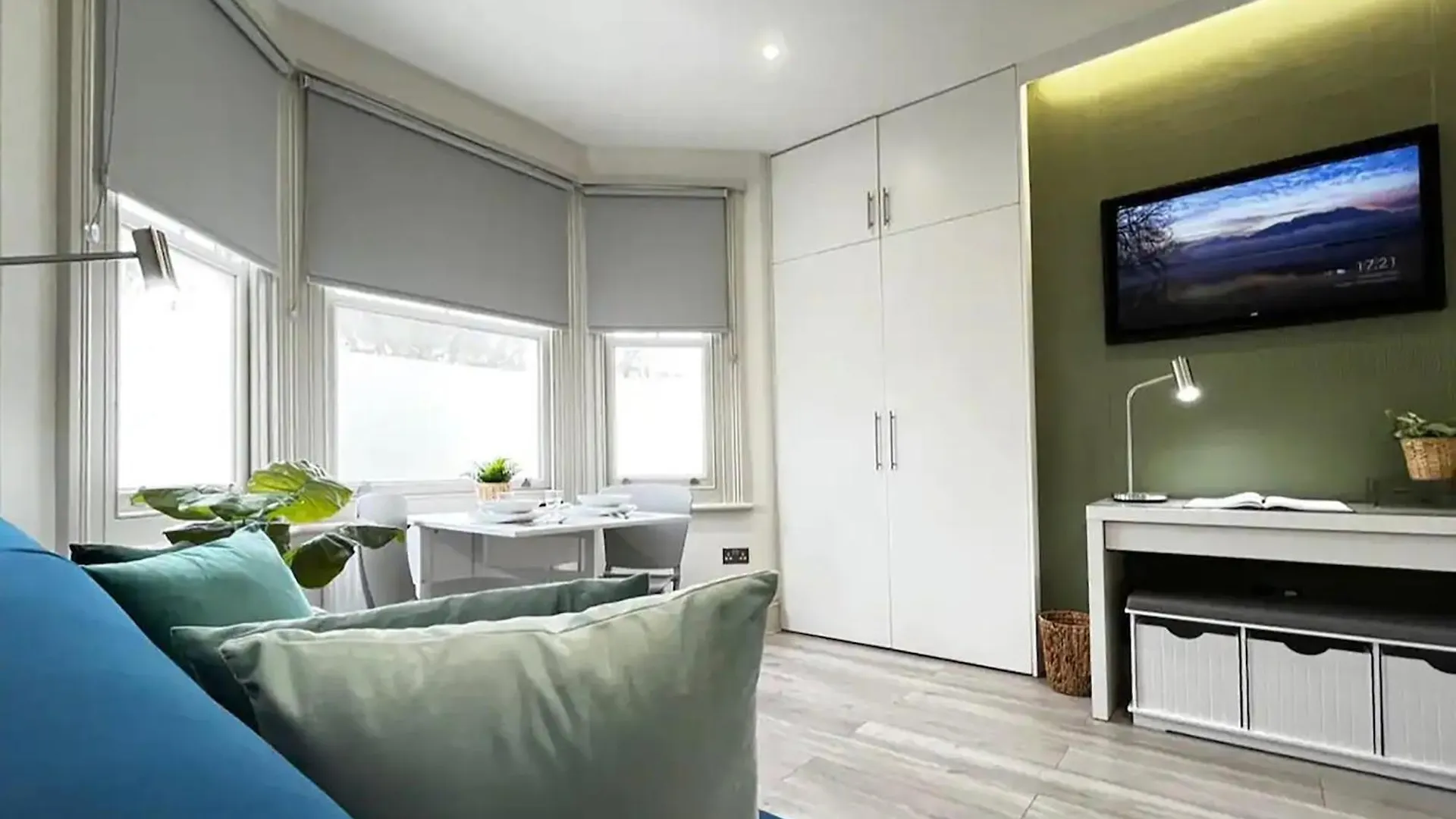 Apartment Apt 06 Stylish Studio Steps From Beach, Cafe'S & Bar'S Brighton