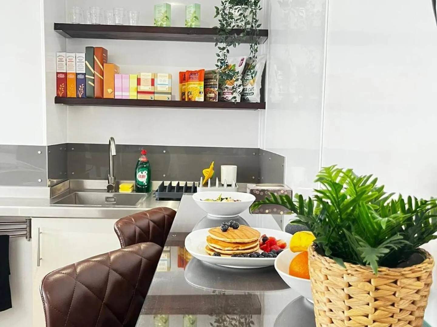 Apartment Apt 06 Stylish Studio Steps From Beach, Cafe'S & Bar'S Brighton United Kingdom